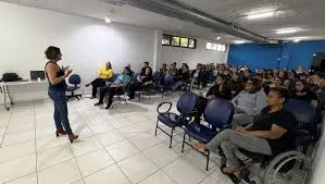 Oficina da Sepedi fortalece inclusão de pessoas com deficiência em atividades culturais em Caraguatatuba