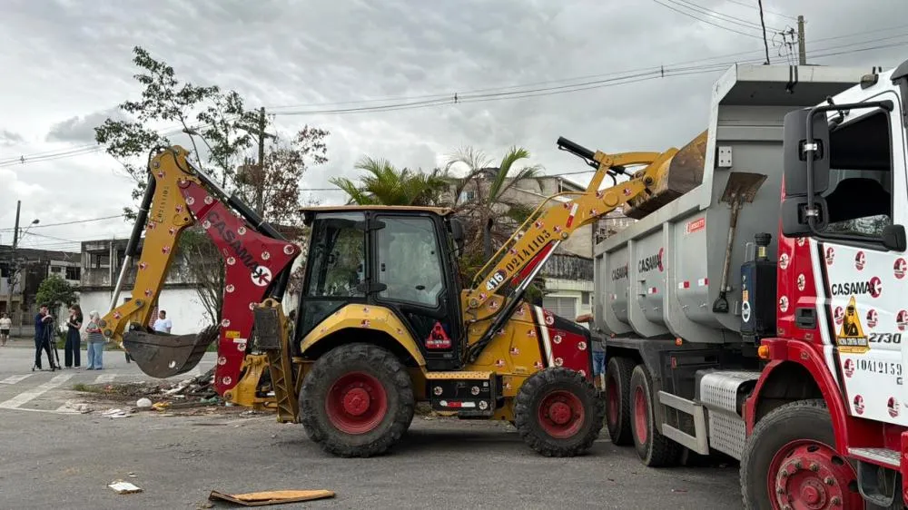 Prefeitura recolhe 36 toneladas de resíduos com serviço de varrição mecanizada em Taubaté