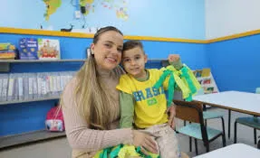 Creche e EMEIs são reinauguradas após grandes reformas nos bairros Bandeira Branca e Parque Califórnia