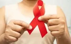 ONU alerta que redução da ajuda internacional ameaça avanços no combate ao HIV