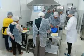 Cozinhalimento comemora aniversário com curso especial voltado à produção de festas
