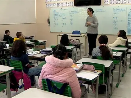 Taubaté define reposição de aulas após encerramento da greve dos servidores