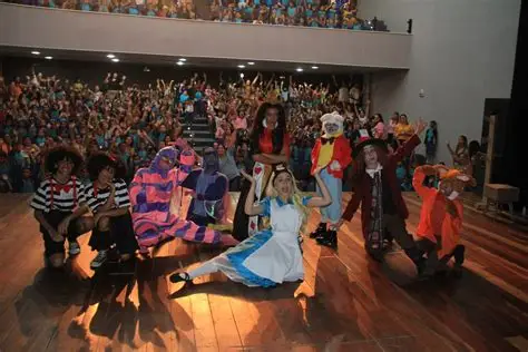 Escola municipal do São Gonçalo recebe apresentação teatral gratuita em Taubaté
