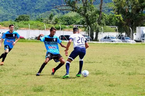 Categorias de base e divisões do futebol movimentam o fim de semana esportivo em Caraguatatuba