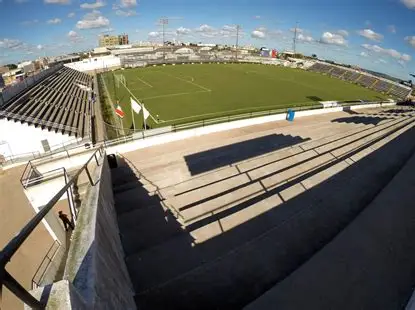 Arapeí divulga comunicado sobre utilização do Estádio Municipal