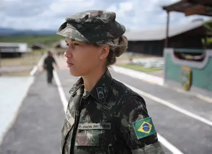 Primeiras mulheres recrutadas por alistamento voluntário se formam na Aeronáutica em Guaratinguetá