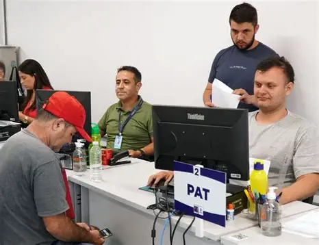 PAT de São Sebastião oferece 60 vagas de emprego distribuídas em 41 funções