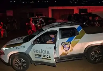 Jovem de 18 anos é morto a tiros após discussão em estacionamento de comércio em Caraguatatuba