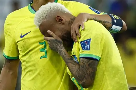 Redes sociais criticam Neymar após eliminação do Brasil para a Noruega