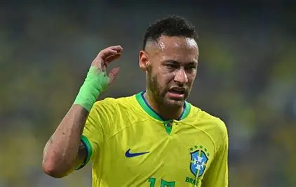 Discussão de Neymar com goleiro da Noruega gera críticas entre torcedores