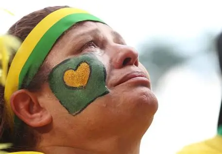 Torcedores do Vale do Paraíba lamentam eliminação do Brasil na Copa do Mundo