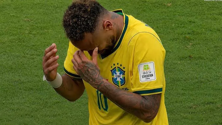 Eliminação do Brasil na Copa mostra como lidar com a frustração, apontam especialistas