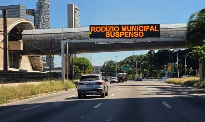 Rodízio municipal de veículos será suspenso em São Paulo durante o feriado prolongado