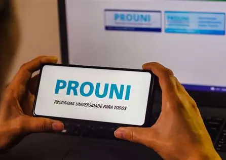 Inscrições do Prouni terminam nesta sexta-feira; programa oferece 471 mil bolsas de estudo em todo o país
