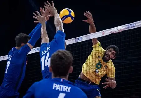 Brasil vence a França e segue firme na Liga das Nações de Vôlei Masculino 2026
