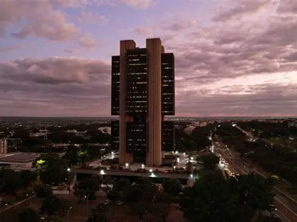 Banco Central lança sistema para reduzir custos na antecipação de vendas a prazo para empresas