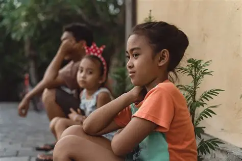 INSS começa a analisar pedidos de pensão para órfãos de vítimas de feminicídio; veja quem tem direito