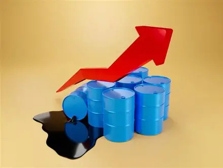 Petróleo ultrapassa US$ 96 e aumenta preocupação com nova pressão sobre a inflação mundial