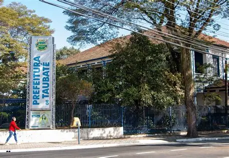 Prefeitura de Taubaté sanciona novo Código de Obras para agilizar processos e reduzir burocracia