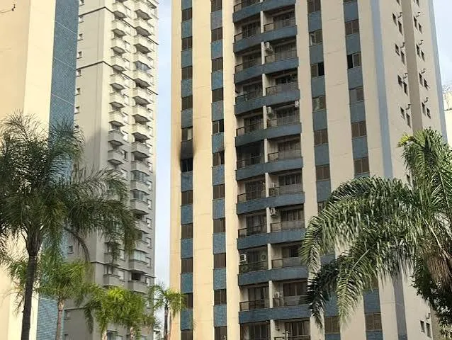 Incêndio em apartamento mobiliza Corpo de Bombeiros no bairro Aquarius, em São José dos Campos