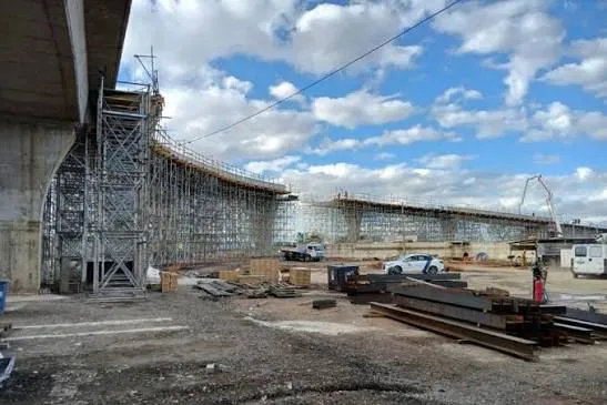 Obras na Avenida Sebastião Gualberto avançam e provocam mudanças no trânsito