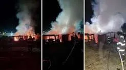 Incêndio destrói duas casas de madeira em Caraguatatuba