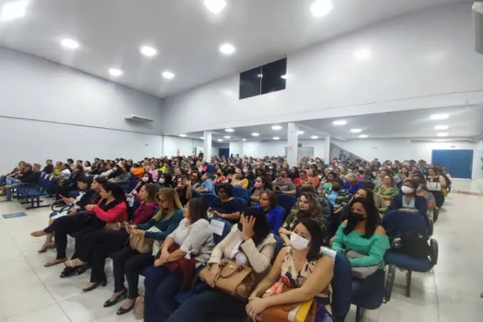 Aparecida inicia programa de formação voltado aos gestores da rede municipal de ensino