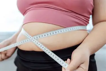 Desmame precoce pode aumentar risco de obesidade e doenças crônicas ao longo da vida, apontam estudos