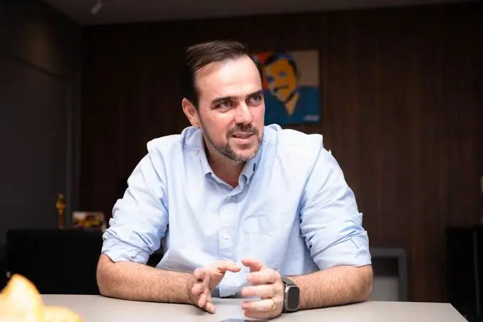 Gustavo Mendanha declara patrimônio de R$ 23 milhões à Justiça Eleitoral