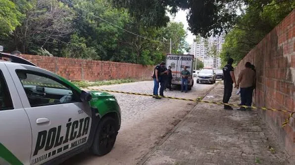 Adolescente de 16 anos é morto a tiros em Caçapava após sair de casa para ver movimentação na rua