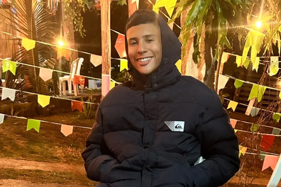 Adolescente de 16 anos morto por engano em Caçapava havia saído de casa para ver movimentação na rua