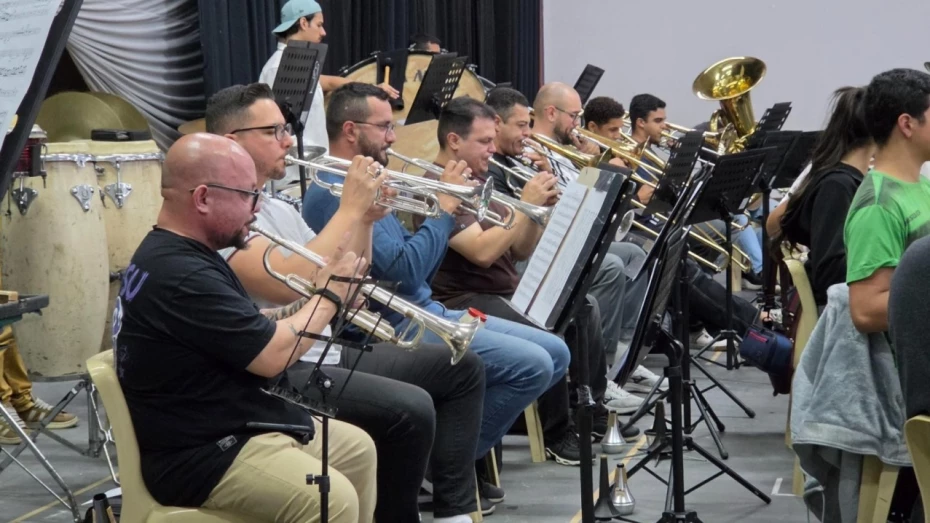 Banda Sinfônica e Orquestra Jovem de Taubaté realizam apresentações gratuitas nesta semana