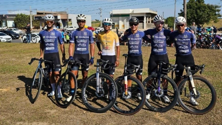 Equipe de ciclismo de Taubaté conquista título e cinco pódios em competição no Rio de Janeiro