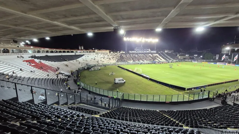 Vasco x Vitória será disputado em São Januário pelo Campeonato Brasileiro